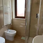 Sotto Le Mura, Tufo Apartment *
