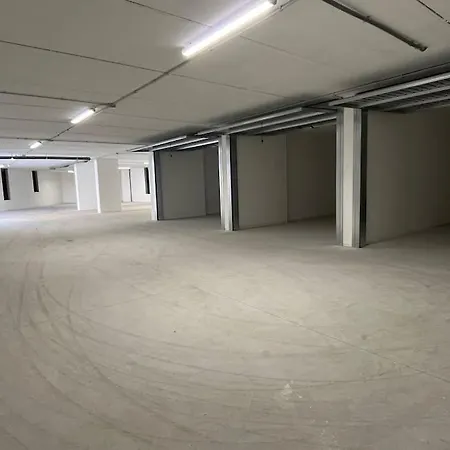 Sotto Le Mura, Tufo Sienne