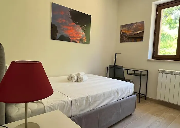 Sotto Le Mura, Tufo * Siena